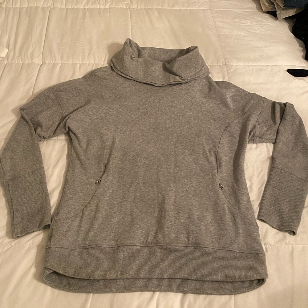 Lululemon Run Rest Day pullover